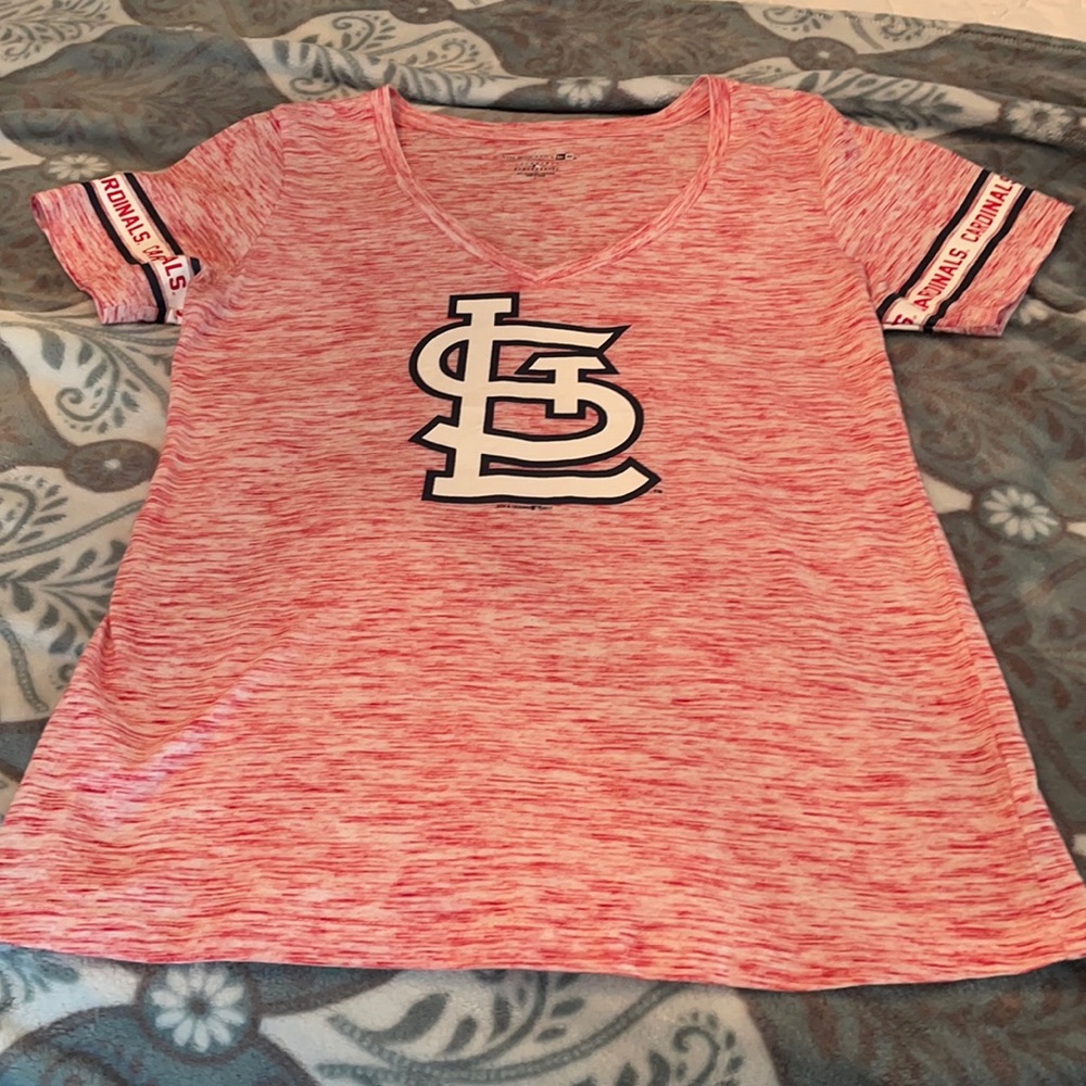 St. Louis Cardinals Women’s tshirt. Size large.